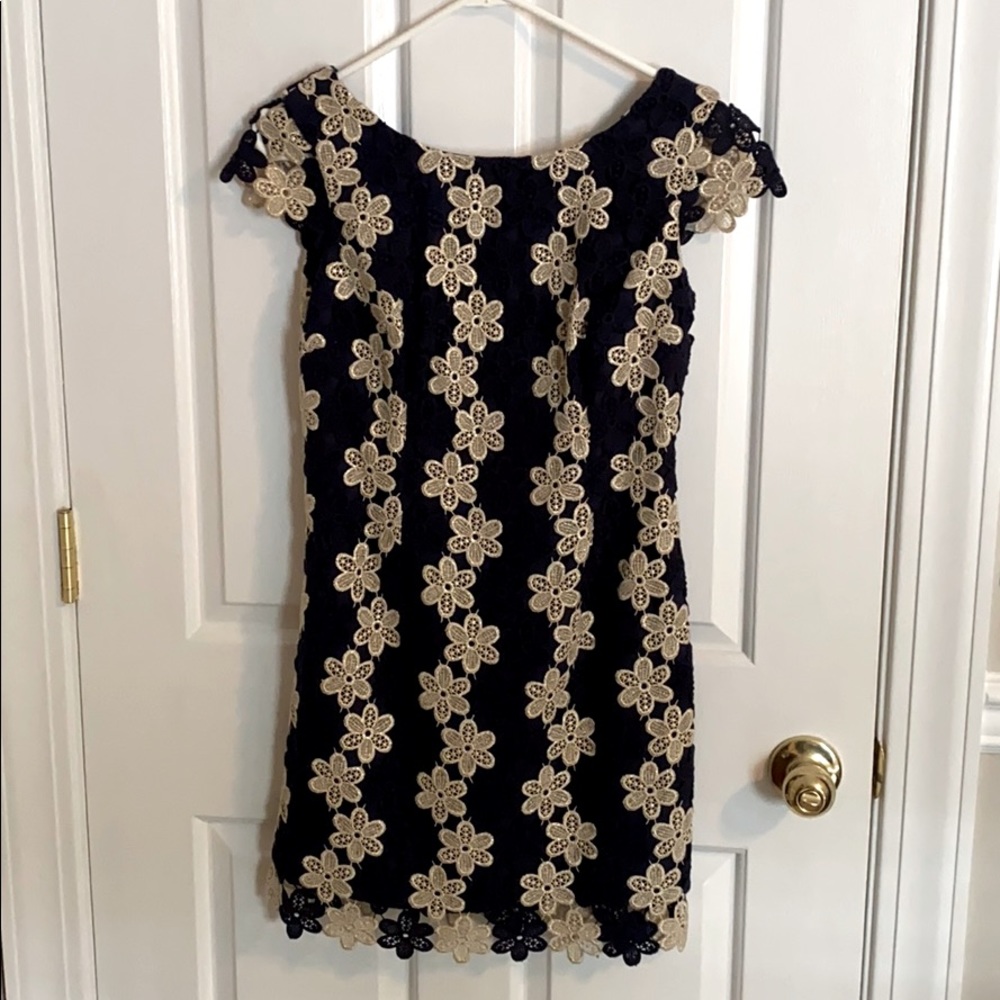 Lilly Pulitzer Navy and Gold Flower Lace dress